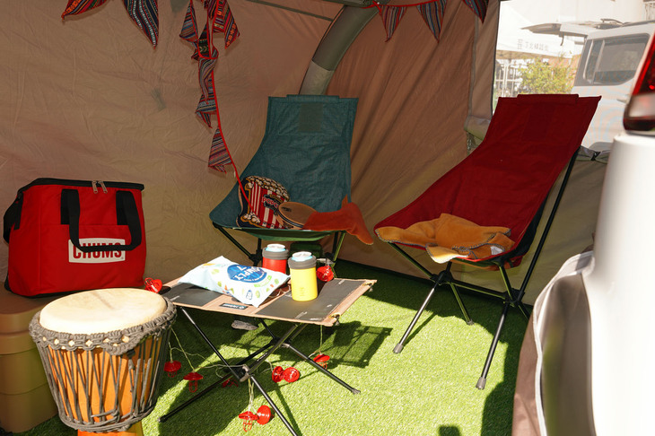 テントの中身は写真の通り。