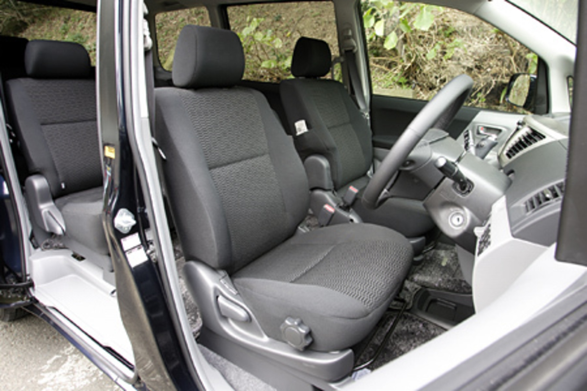 ブリーフテスト トヨタ ヴォクシーz Cvt 4wd Webcg