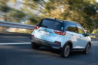 「クロスター」では、「ホーム」などと同じくルーフをブラックで塗り分けたツートンカラーが選択可能だ。