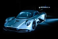 D'station Racingの星野オーナーがオーダーしたハイパーカー、アストンマーティン・ヴァルハラ。F1マシン直系のテクノロジーが採用された、公道を走るレーシングマシンだ。