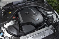 フロントに積まれる2リッター直4ターボの「B48B」ユニットは最高出力184PSと最大トルク300N・mを発生する。