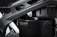 バッテリーの開発を担うのは、ウィリアムズ・アドバンスト・エンジニアリング。2010年にウィリアムズF1から独立したエンジニアリング会社で、フォーミュラEのマシン開発にも関わっている。