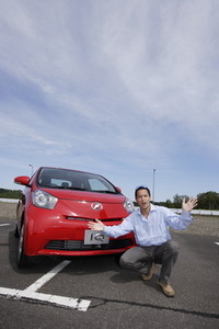 第368回：初試乗「トヨタiQプロト」！もしやコイツでヴィッツ作ったらサイコーかも？の画像