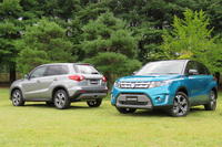 ボディーカラーは全4色。写真の車両の色は、手前が「アトランティックターコイズパールメタリック ブラック2トーンルーフ」、奥が「ギャラクティックグレーメタリック」。