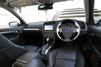 サーブ9-3スポーツエステート エアロ（FF/6AT）【試乗記】の画像