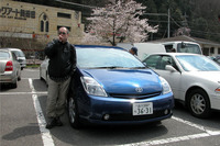 出発前、駐車場で一服。