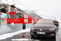 マッターホルン・ゴッタルド鉄道といえば「氷河急行」。今回は同列車の一部区間となるセドルン―アンデルマット間をカーシャトルトレインで行く。