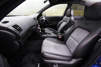 スバル・レガシィB4 tuned by STI（4WD/5AT）【ブリーフテスト】の画像