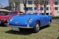 これも初めて見た1960年「750スパイダー・ザガート」。ロードカーのオープンは珍しい。手に入れて間もないというオーナーによれば、おそらく新車のときからアメリカにあったクルマだろうとのこと。
