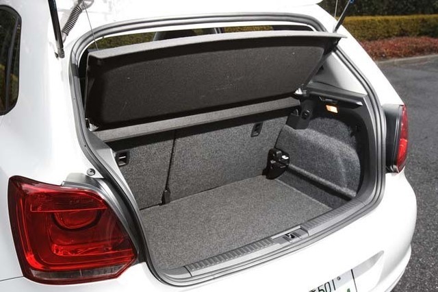 フォルクスワーゲン・ポロ 1.4コンフォートライン（FF/7AT）【ブリーフ  