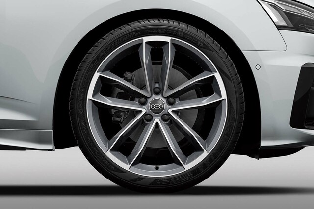 装備充実で魅力をアップ 「アウディA4／A4アバント／A5スポーツバック