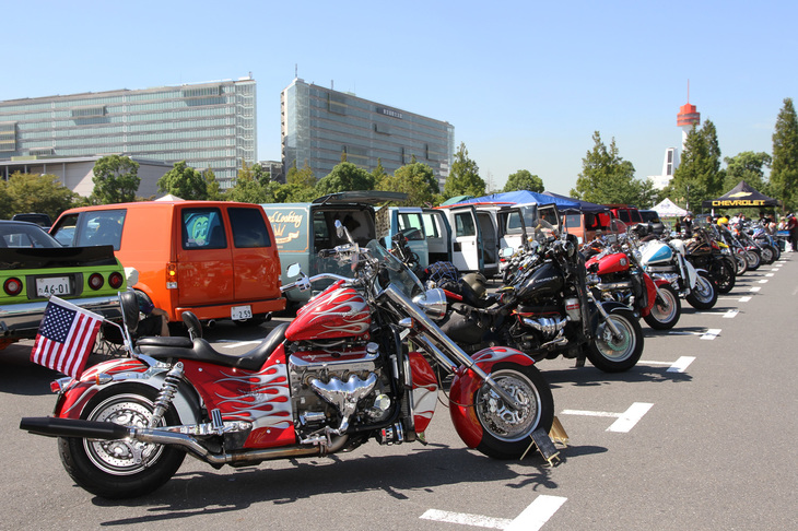 二輪はシボレーV8を積んだ「ボスホス」が大半を占めていた。