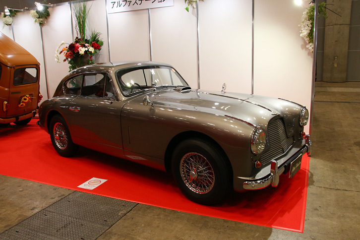 アルファステーションのブース