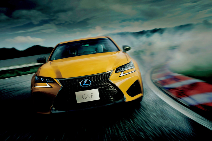 「レクサスGS F」