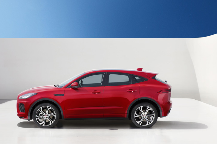 ジャガーEペース