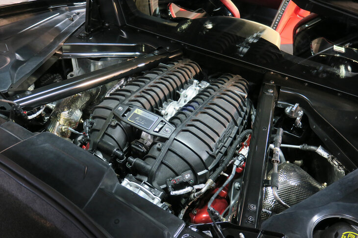 シボレー・コルベットZ06（5.5リッターV8 DOHCエンジン「LT6」）