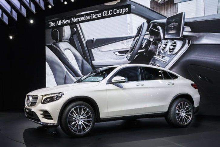ニューヨーク国際オートショーで世界初公開された「メルセデス・ベンツGLCクーペ」。