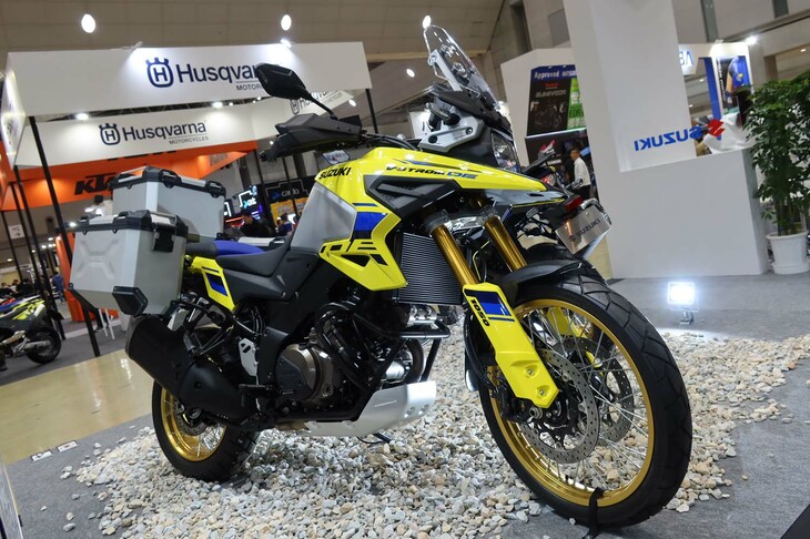 スズキVストローム1050DE
