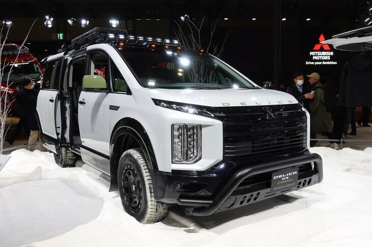 三菱デリカD：5 CHAMONIX SNOW GEAR