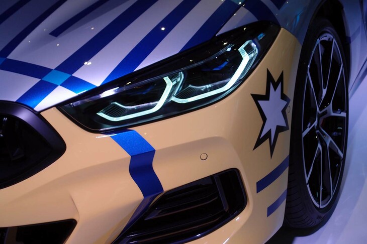 THE 8 X JEFF KOONS（ヘッドランプ）