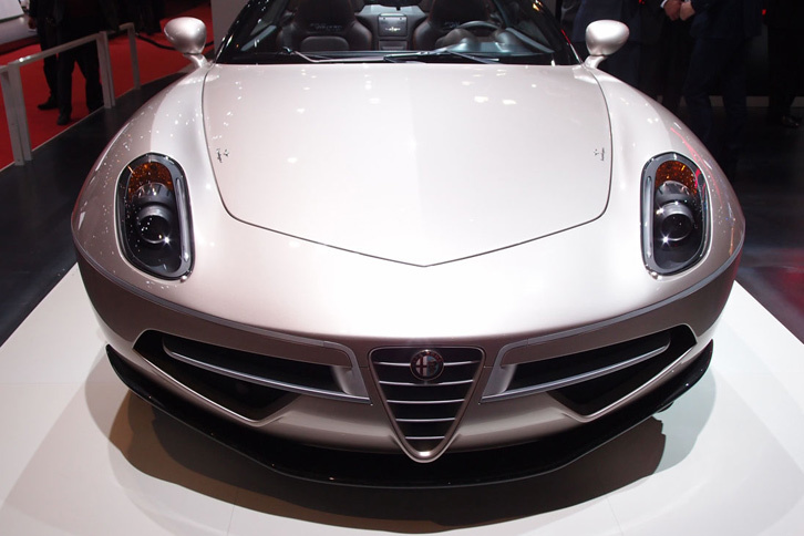 トゥーリング・スーパーレッジェーラ ディスコヴォランテ スパイダー