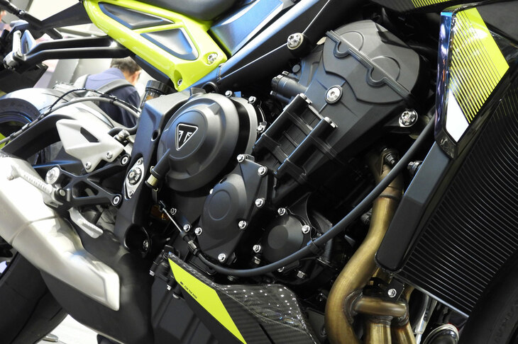 トライアンフ・ストリートトリプル765 Moto2エディション