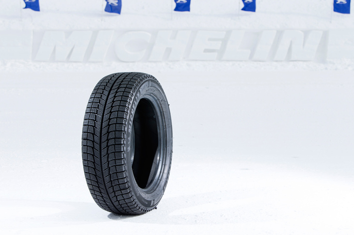 ミシュランのスタッドレスタイヤ「X-ICE」シリーズの最新モデル「X-ICE3＋」。