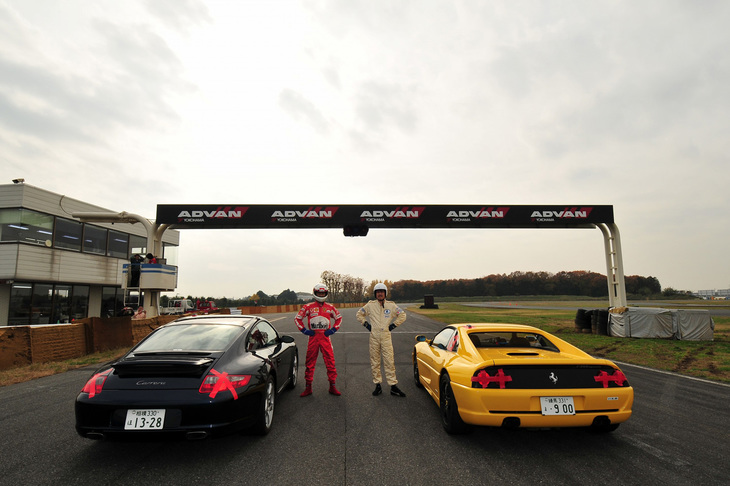 エノテンの「911カレラ」は、私が当時所有していた「F355」と、ほぼ同等のポテンシャルをみせた。997前期型の速さはあなどれない。実にいい思い出である。（写真=池之平昌信）