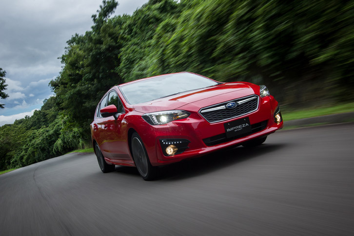 スバル・インプレッサスポーツ2.0i-S EyeSight