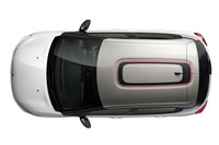 女性誌『ELLE』とコラボした「シトロエンC3」限定発売の画像