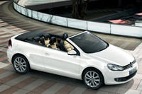 VWゴルフカブリオレに華やかな特別仕様車