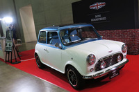 ホワイトハウスが持ち込んだ「デビット・ブラウン ミニ リマスタード」。お値段1760万円の“クラシックMini”だ。