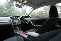 ダークグレー内装