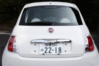 荷室容量は185リッター。リアシートを倒し天井まで使えば、550リッターぶん詰め込める。（写真をクリックするとシートアレンジが見られます）