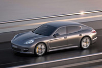 「パナメーラターボS」