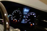 レクサスLS600hL“後席セパレートシートpackage”（4WD/CVT）【ブリーフテスト】の画像