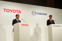 トヨタとマツダ、持続的な業務提携について合意の画像
