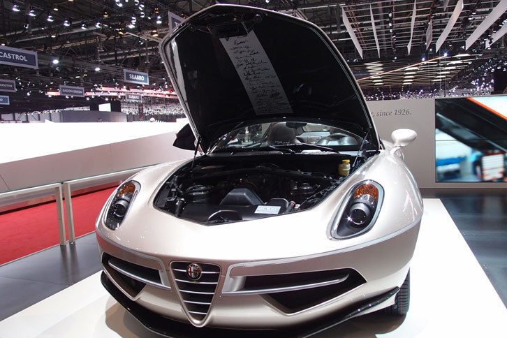 トゥーリング・スーパーレッジェーラ ディスコヴォランテ スパイダー