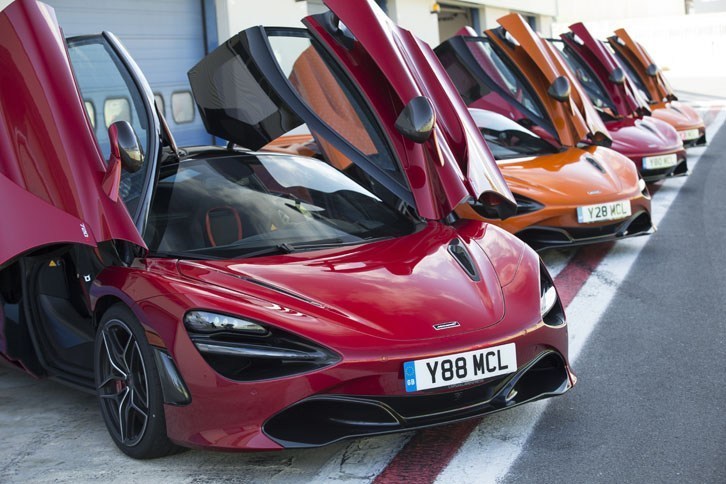 2017年3月のジュネーブショーでデビューした「720S」。日本でも同じく3月にお披露目されている。