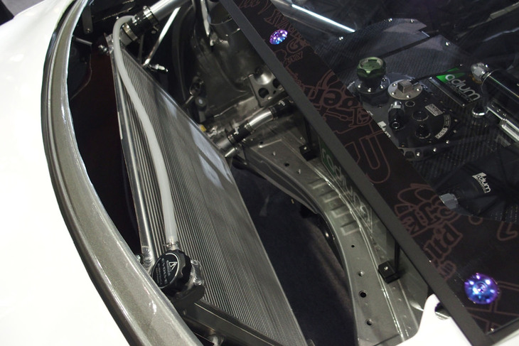 レクサスRC（ヴェルテックス／ティーアンドイー）