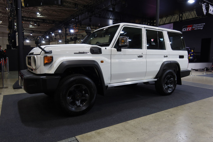 トヨタ・ランドクルーザー“70” Overseasカスタム