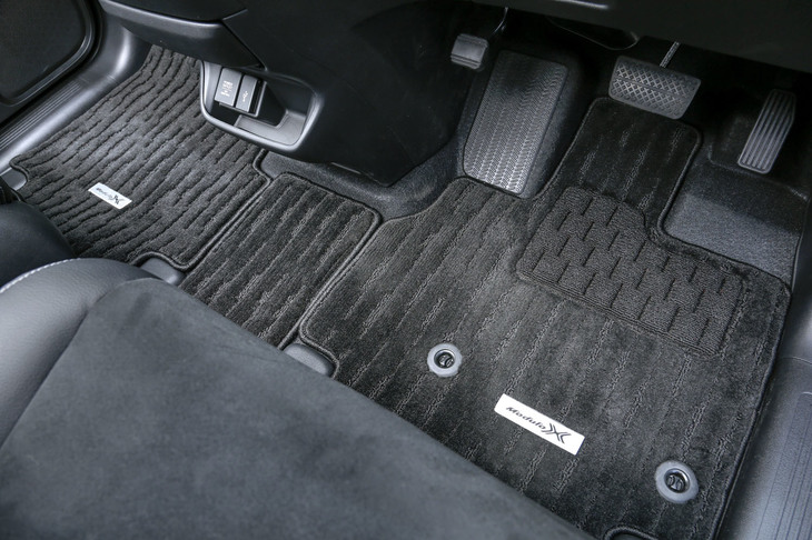 ホンダ・フリード モデューロX Honda SENSING（フロアカーペットマット）