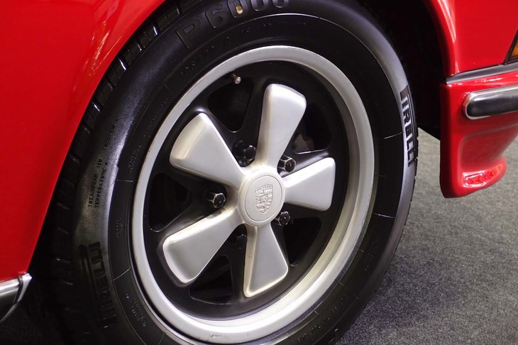 ポルシェ911E（1973年）