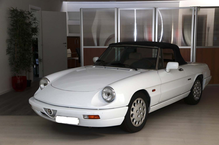 こちらは、ショールーム2階に置かれているアレッサンドロ氏の「スパイダー2.0」。