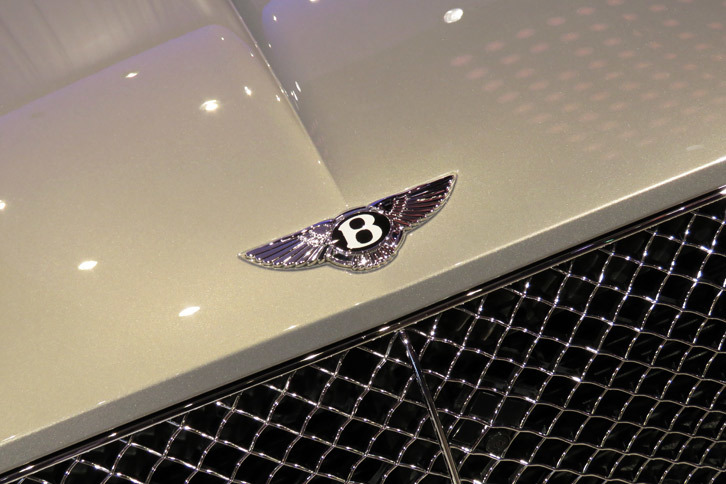 ベントレー・コンチネンタルGT（エンブレム）