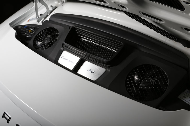 ポルシェ911カレラ（7MT）