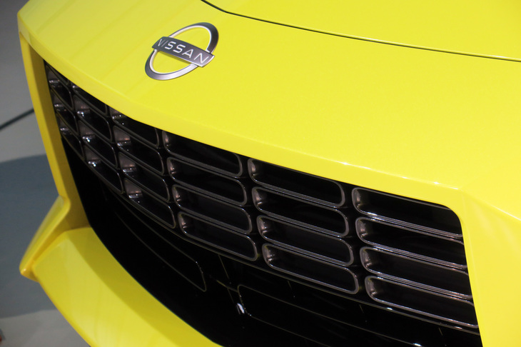 日産フェアレディZ プロトタイプ（フロントグリル）