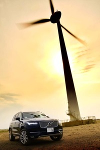 ボルボXC90 D5 AWDインスクリプション