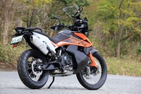 2018年11月にデビューしたKTMの中排気量モデル「790アドベンチャー」。国内では2019年3月に正式発表され、同年5月に販売が開始される。