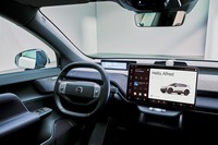 「EX60クロスカントリー」のインストゥルメントパネル。